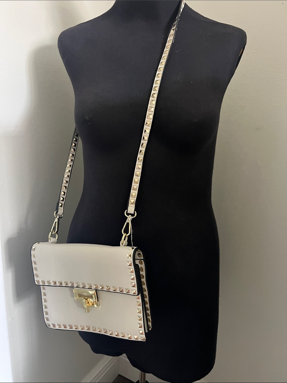 INZI ivory  Leather Studded Crossbody Shoulder Bag - Gold Rockstud Style